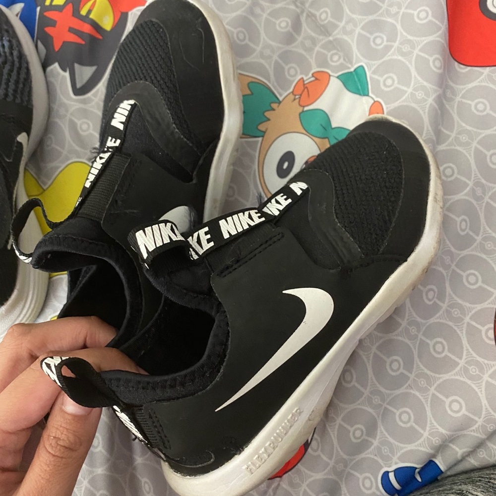 12 C Nikes